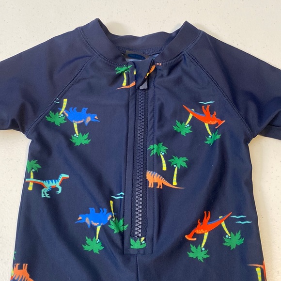Old Navy Baby Boy Dinosaur One Piece Short Sleeve Summer Swimsuit 6-12 Months - Picture 2 of 8